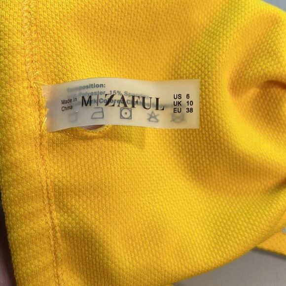 NWT ZAFUL Textured Tied Yellow Bikini Top size 6 - Picture 5 of 6